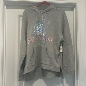 BNWT Magic Kingdom hi-lo hoodie